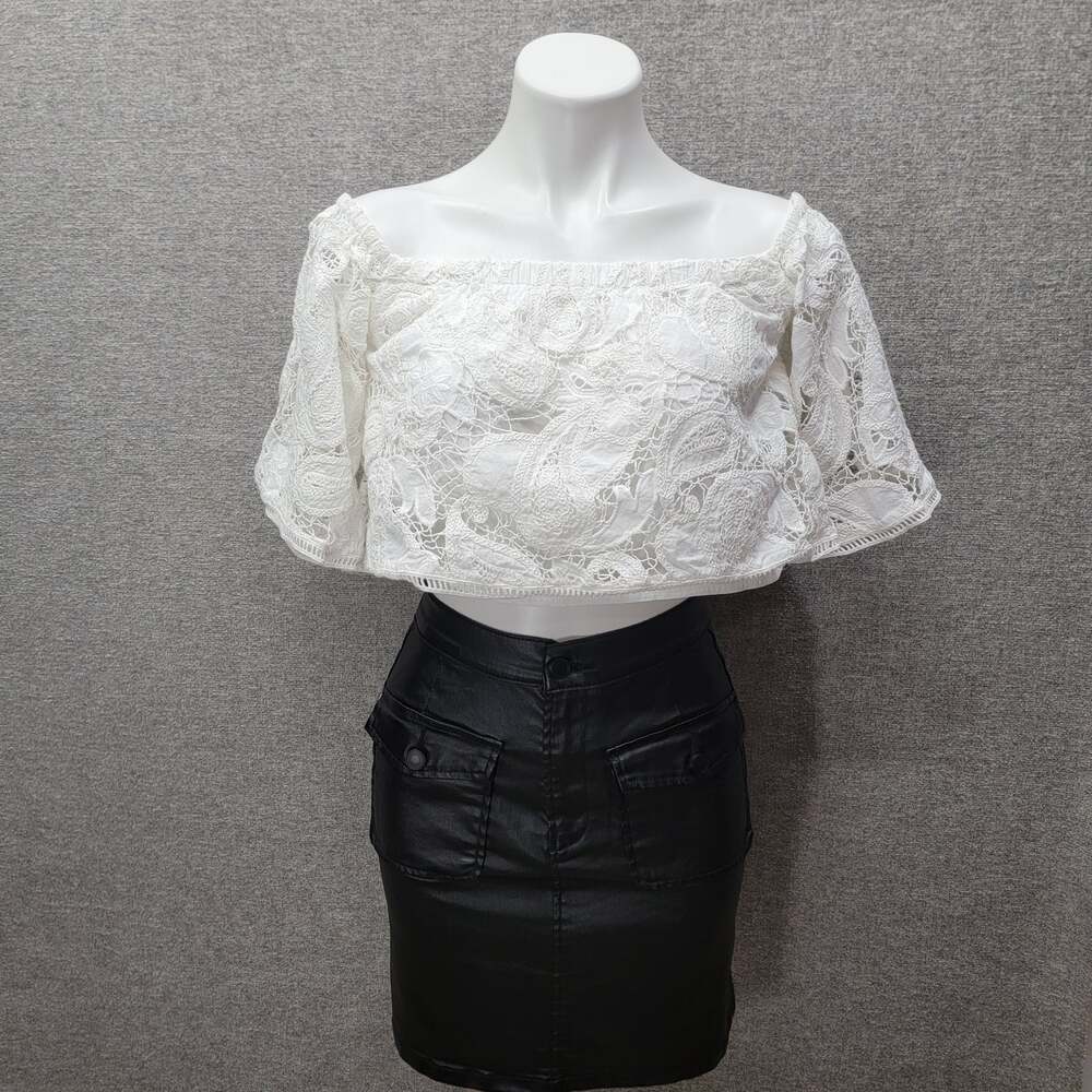 MO&Co LACE OFF THE SHOULDER TOP, SIZE M *